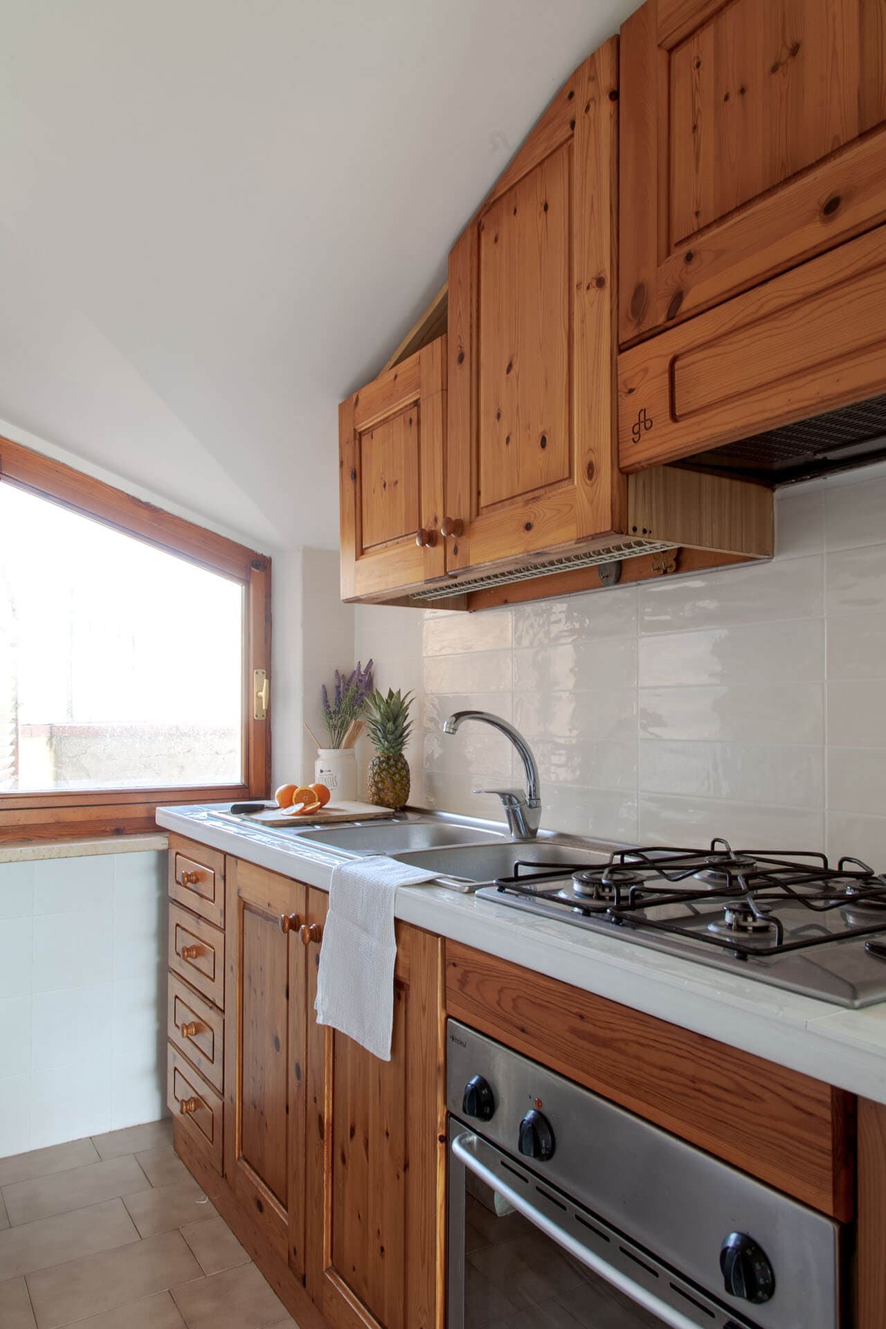 Kitchen of Porto Conero vacation rental